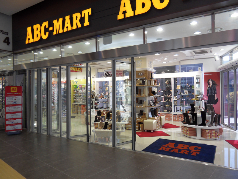 ABC MART5.jpg